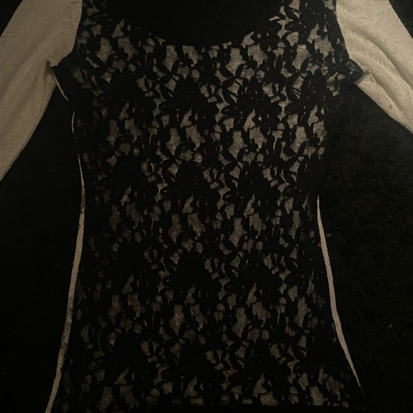 miss me long sleeve lacey - Picture 2 of 4